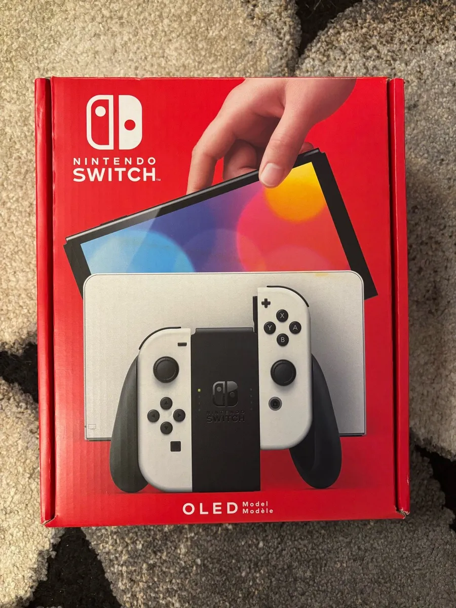Nintendo Switch OLED - Image 2