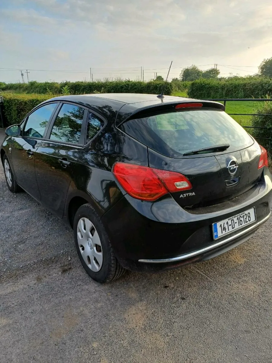 OPEL ASTRA 2014 LOW KM - Image 3