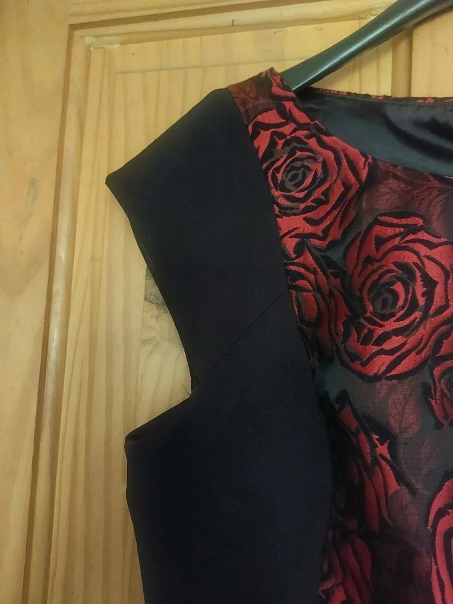 Marc Angelo red and black floral dress (free post) - Image 3