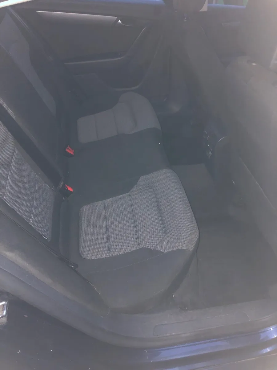 Vw Passat 2.0L - Image 4