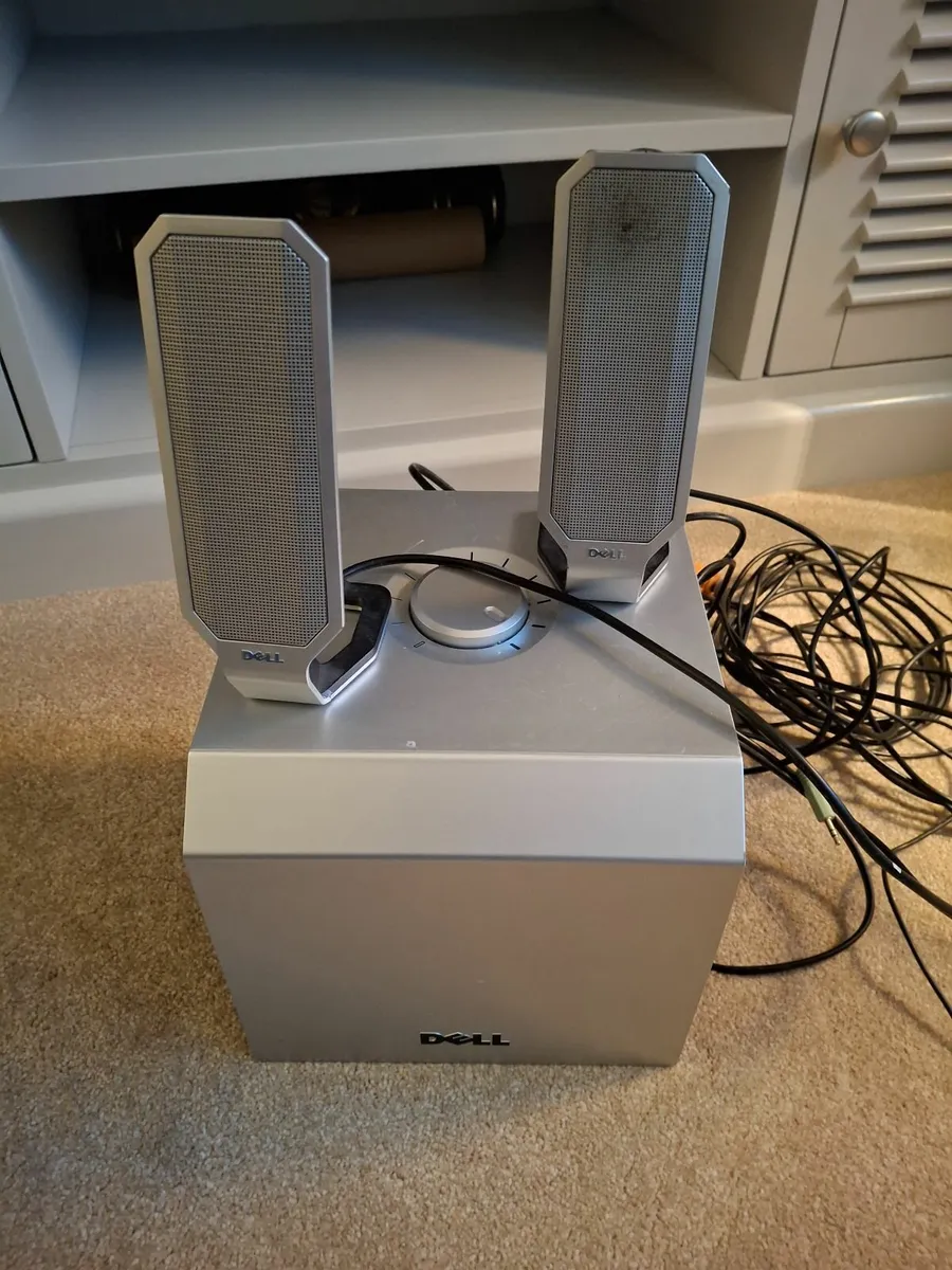 Speakers - Image 1