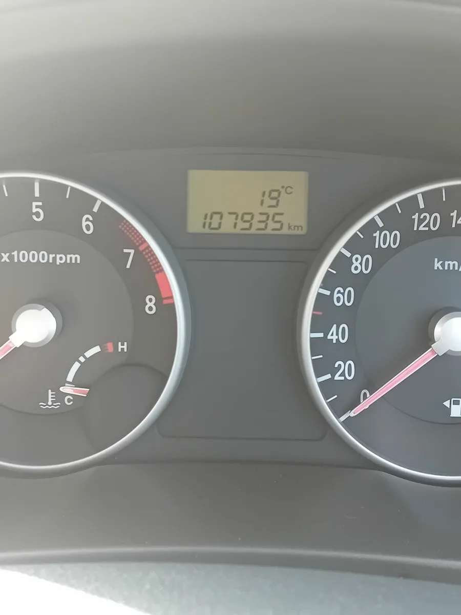 Hyundai Accent 2007 - Image 4