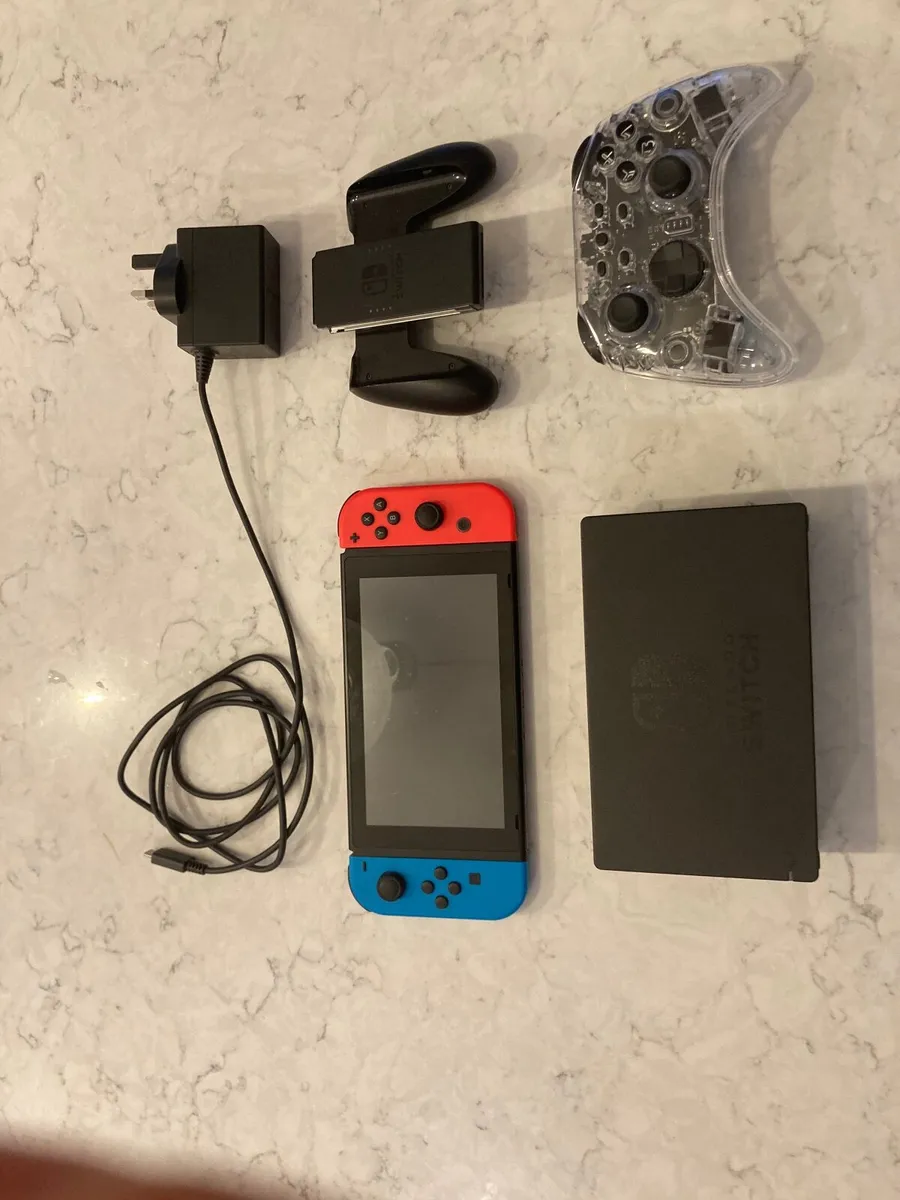 Nintendo switch console set - Image 1