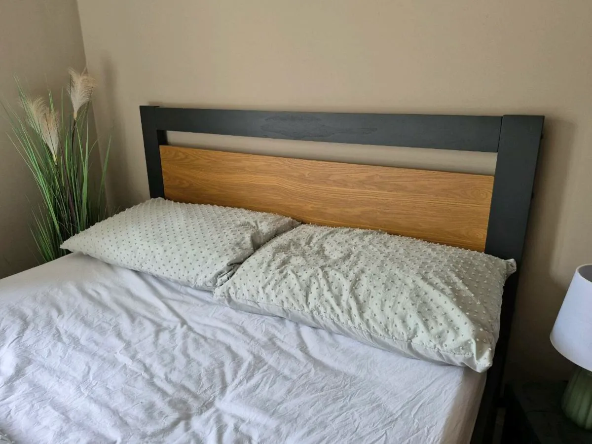 Double bed - Image 4