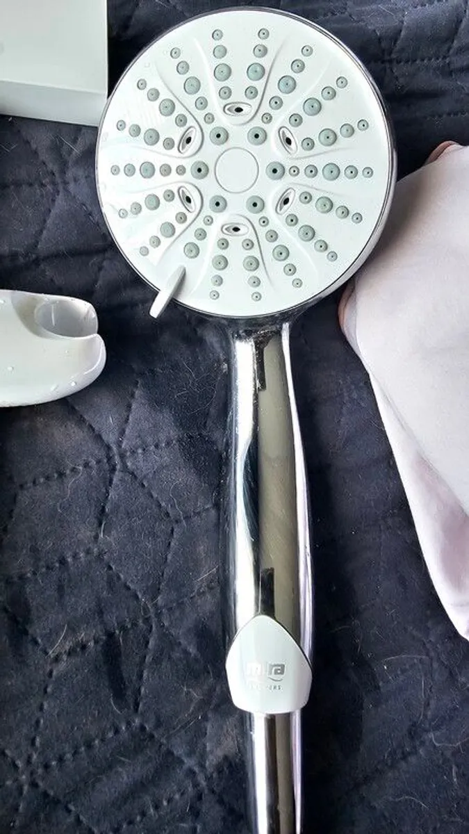Mira Events XS Manual Pumped Shower - Image 4