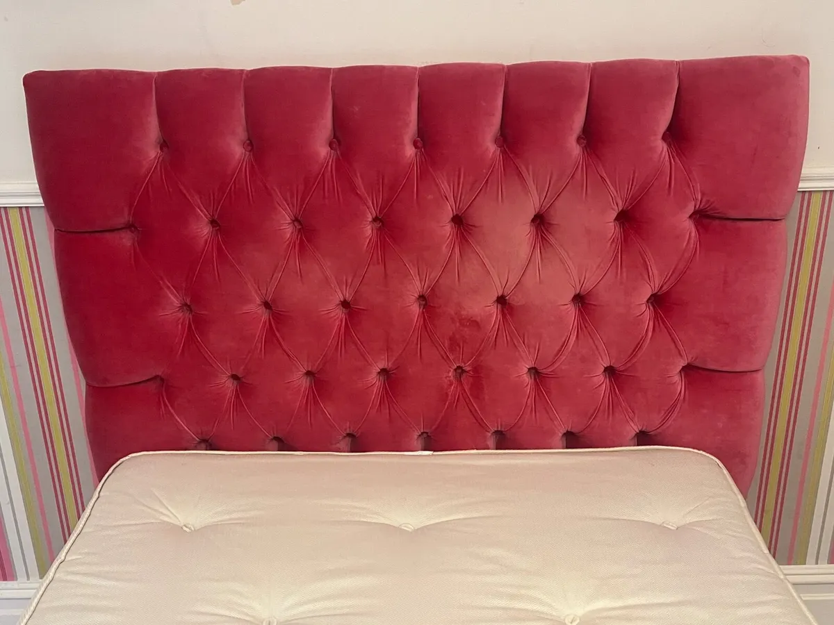 Divan double bed, mattress and headboard - Image 1