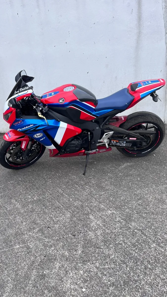 CBR1000RR - Image 3