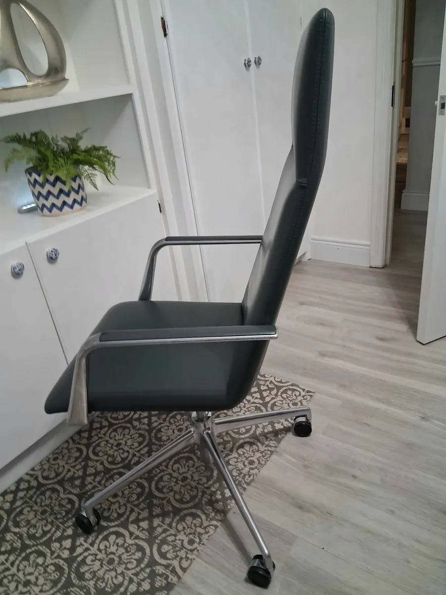 Leather High Back Executive Chair - Image 2