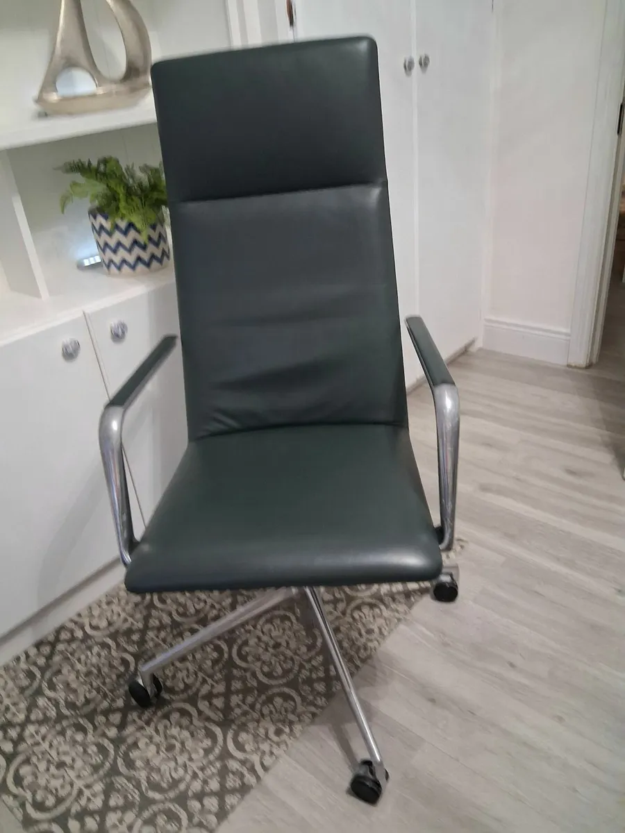 Leather High Back Executive Chair - Image 1