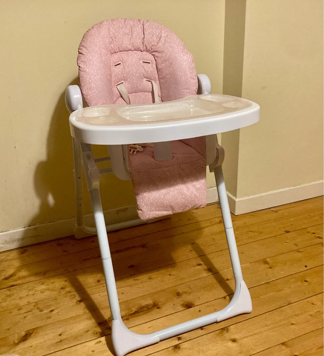 Babylo High Chair With Removable Tray - Image 1