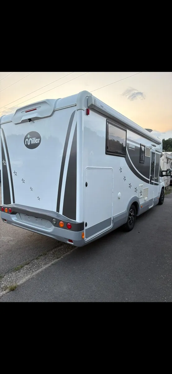 2020 MILLER LOUISIANA 4/5 BERTH ONLY 15000KMS - Image 3