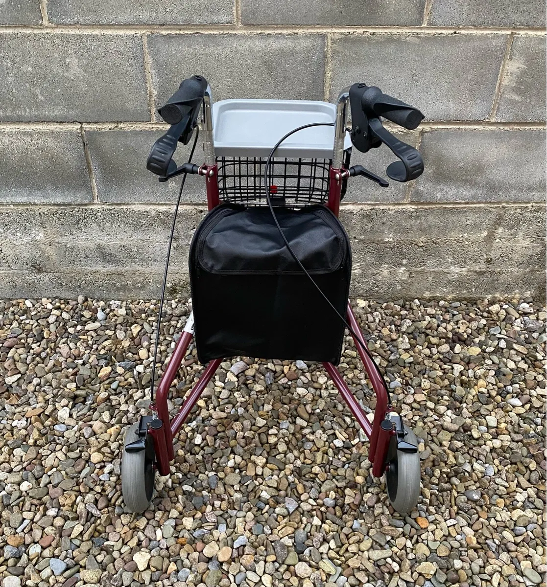NEW Lightweight Tri Wheel Rollator, Basket & Bag - Image 4