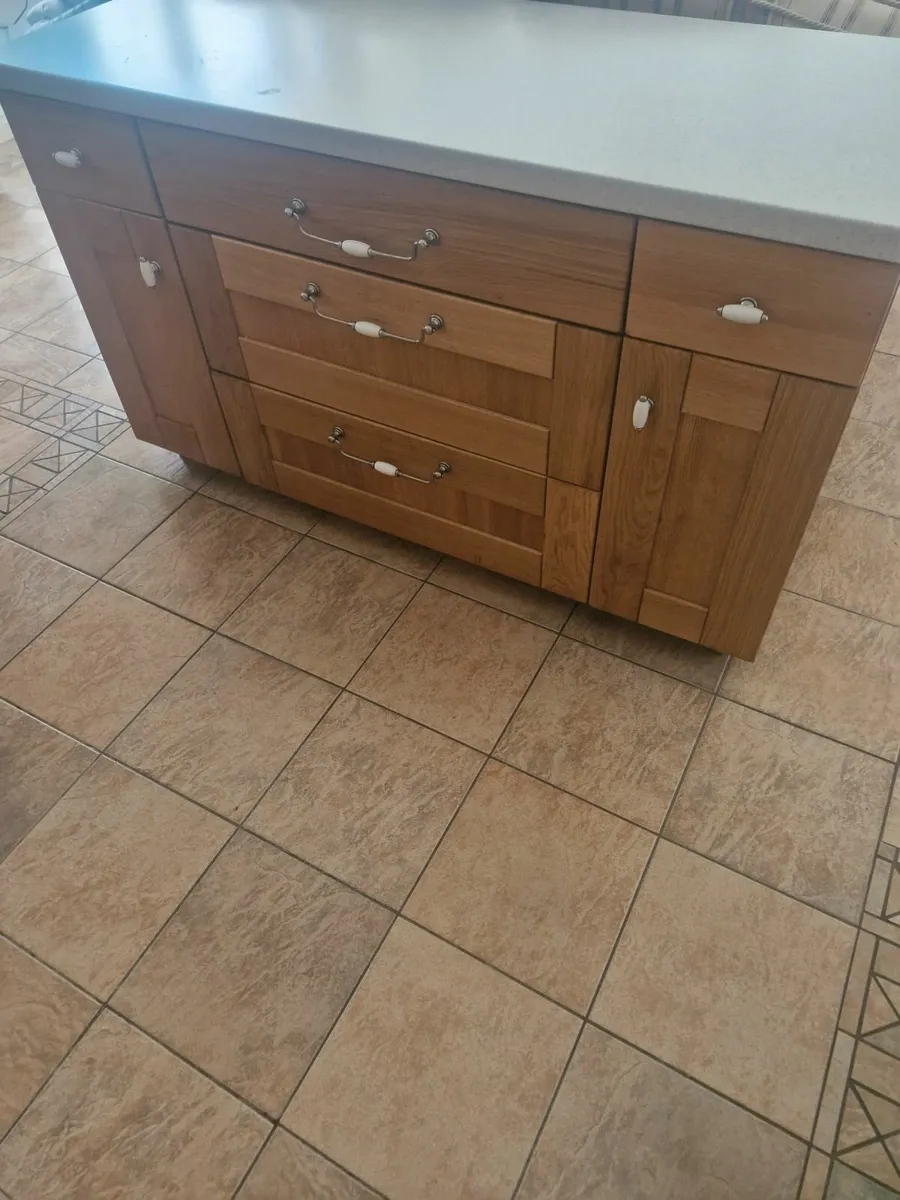 Kitchen - Image 3