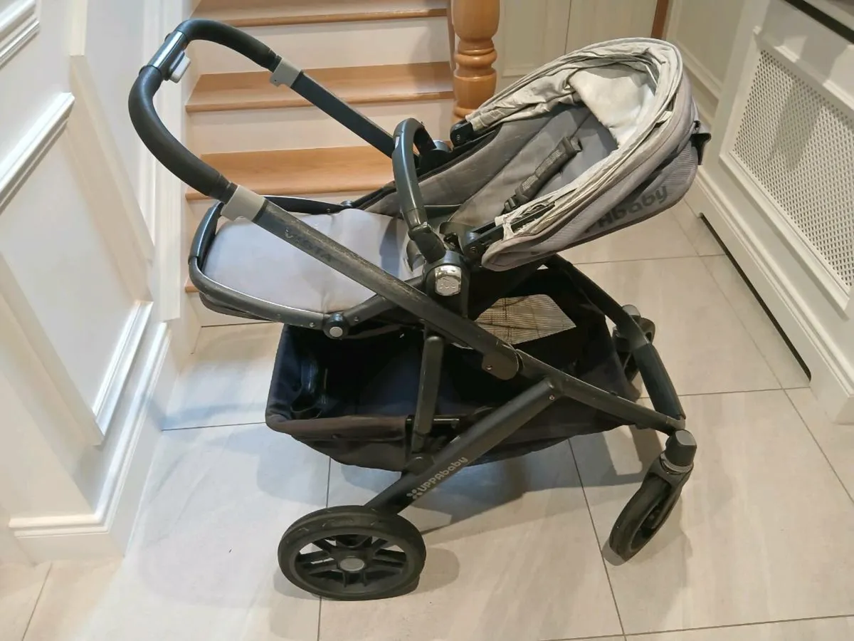 Uppa Baby Vista Travel System - Image 2