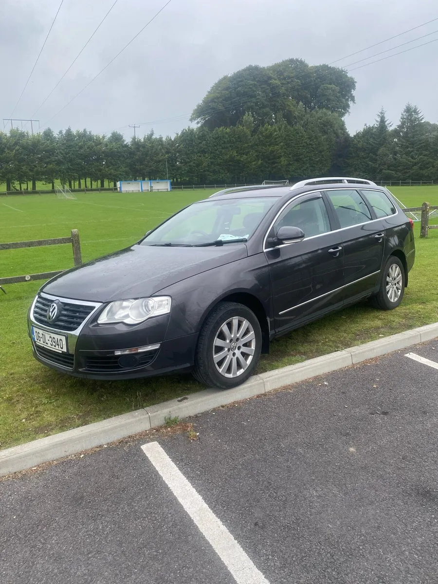 Volkswagen Passat 2006 - Image 1