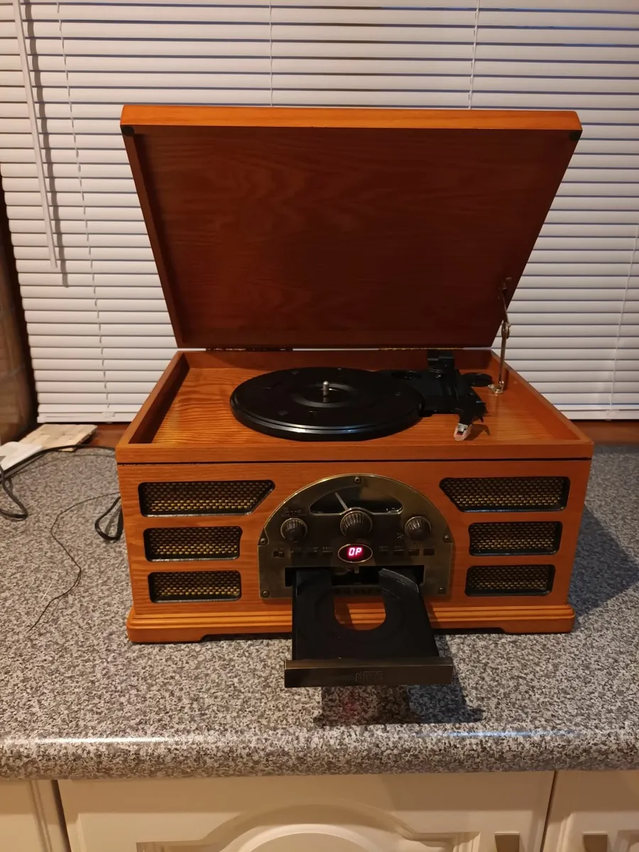 Retro Record Player - Image 4
