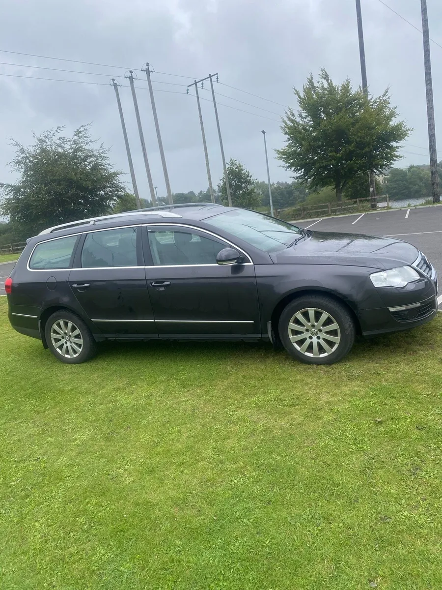 Volkswagen Passat 2006 - Image 4
