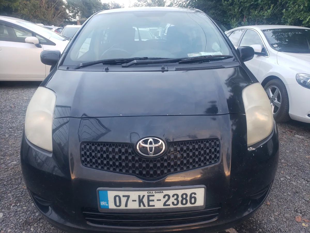 Toyota Yaris 2007 - Image 1