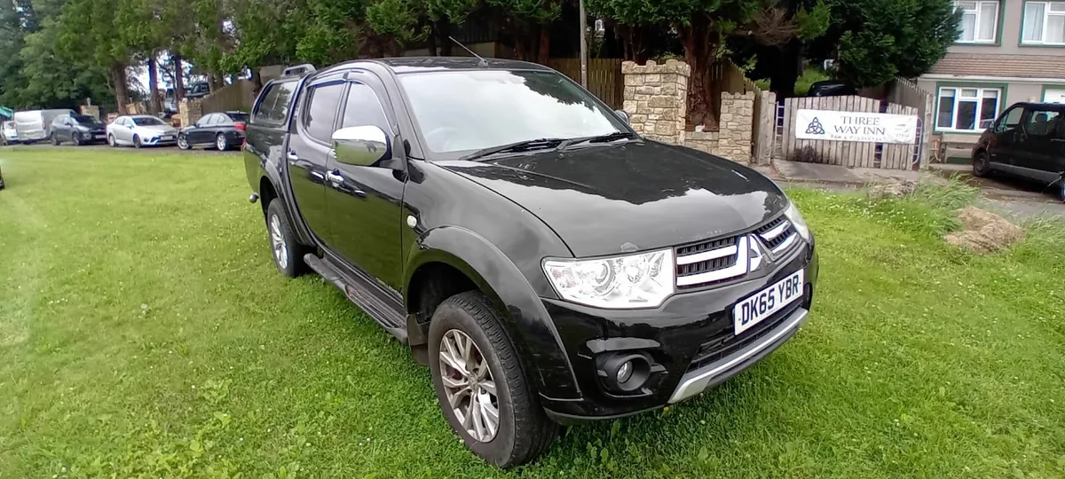 Mitsubishi L200 2015 - Image 1