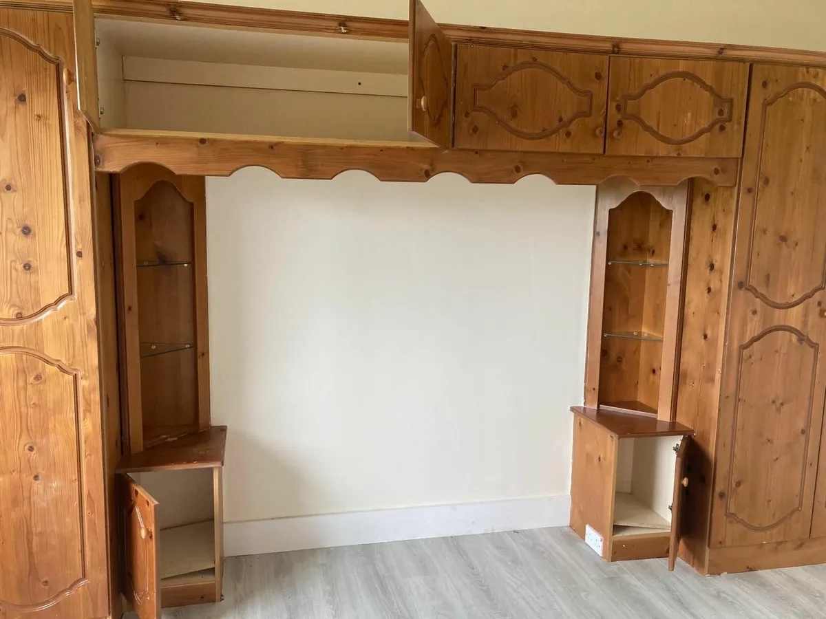 Wardrobes - Image 3