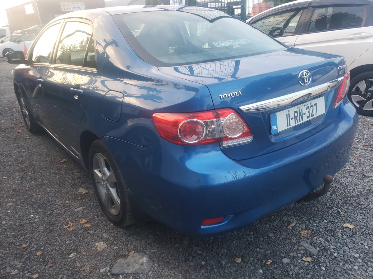 Toyota Corolla 2011 - Image 4