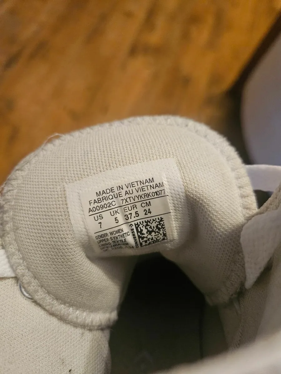 Converse - Image 3