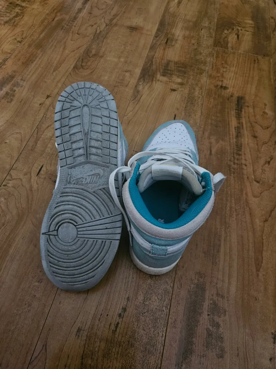 Nike - Image 2