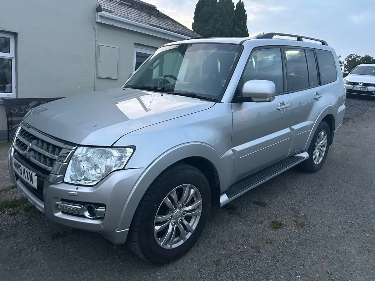2018 Mitsubishi Pajero 3.2 D auto 7 seater trade t - Image 1