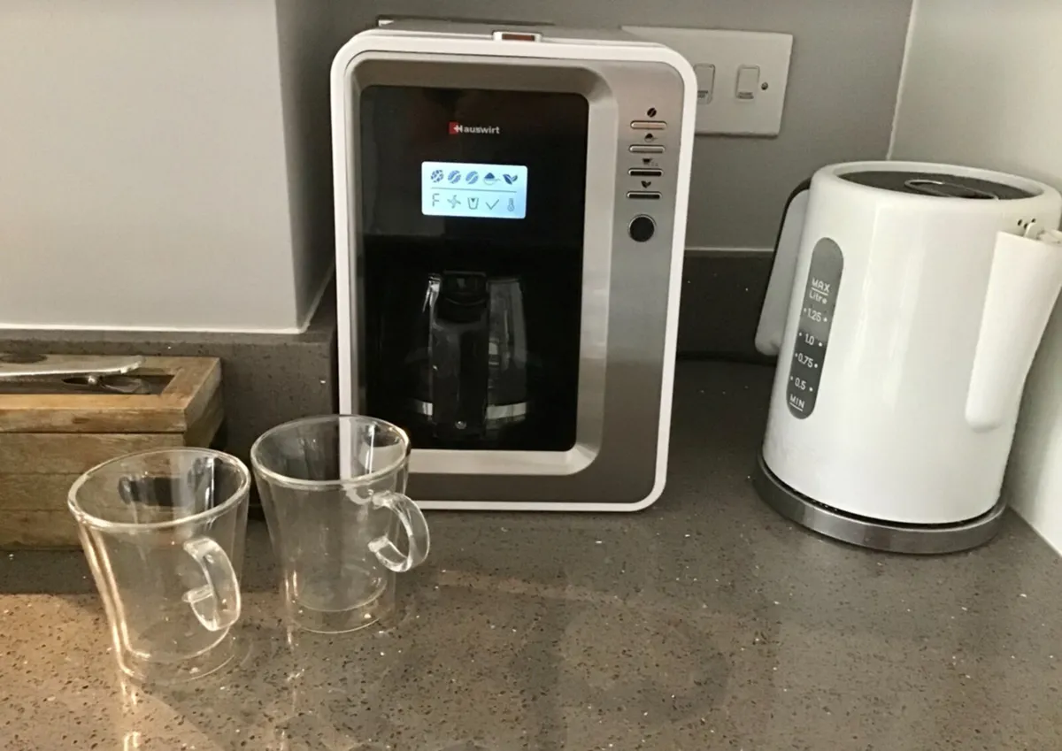 HAUSWIRT Bean to Cup Coffee Machine - Image 1