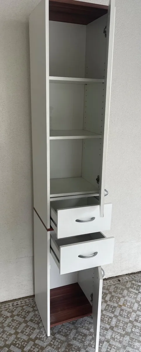 Freestanding bathroom storage cabinet. - Image 2