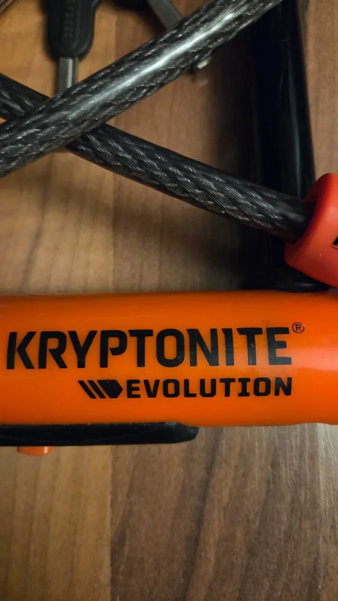 Kryptonite Evolution lock with cable - Image 2