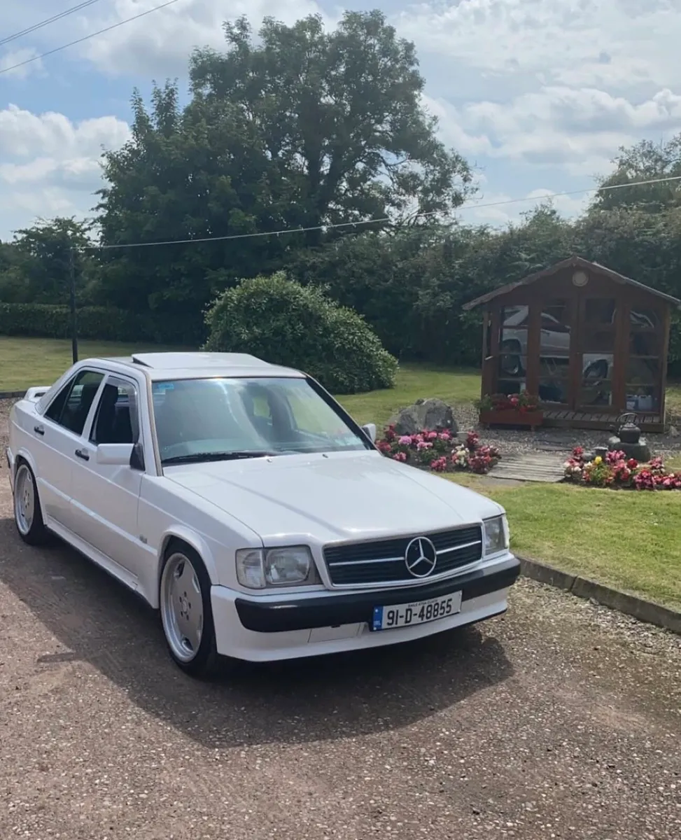 Mercedes 190e cosworth kit - Image 1