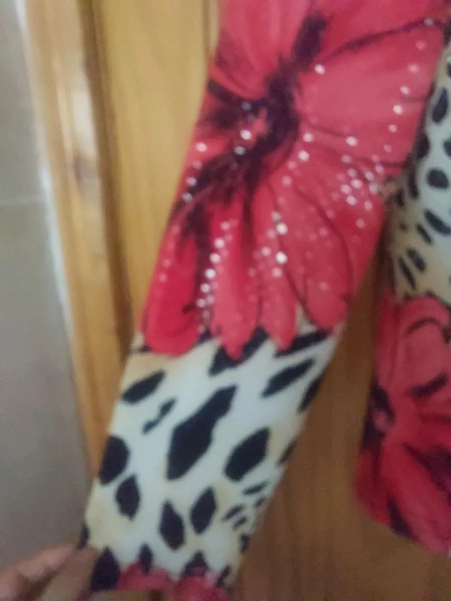 Vintage Joseph Ribcoff floral/ sequin cardigan - Image 4