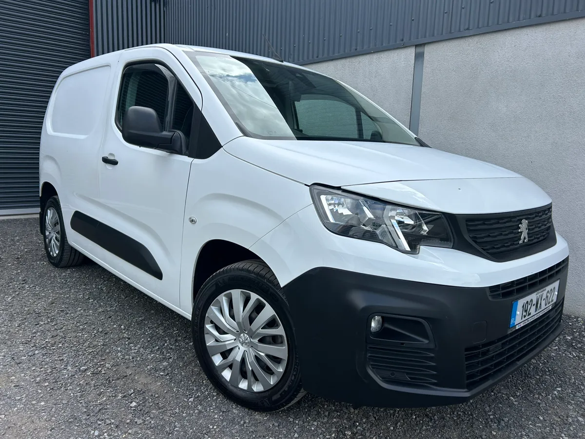 2019 Peugeot Partner ' Air con / Low kms - Image 1