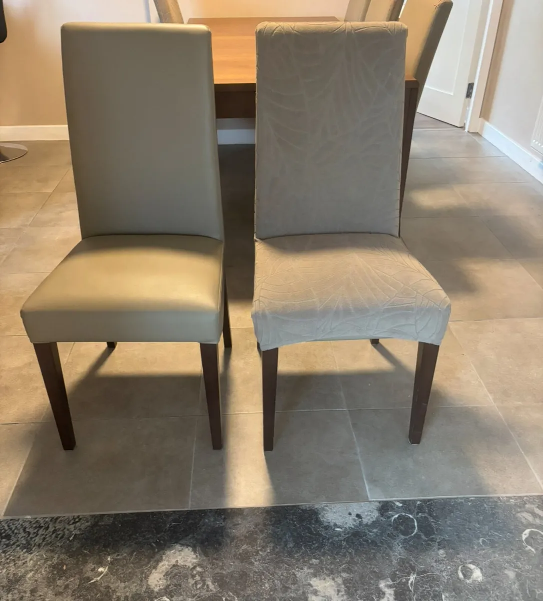 Dining table - Image 4