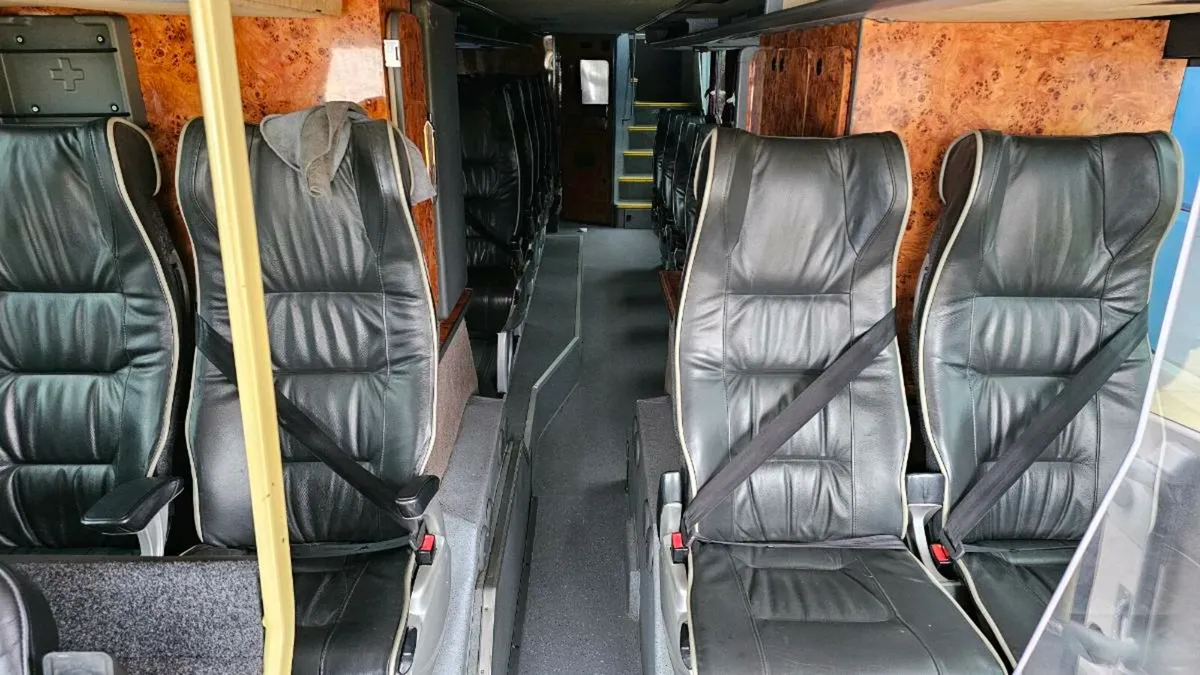 Vanhool Astromega - Image 4