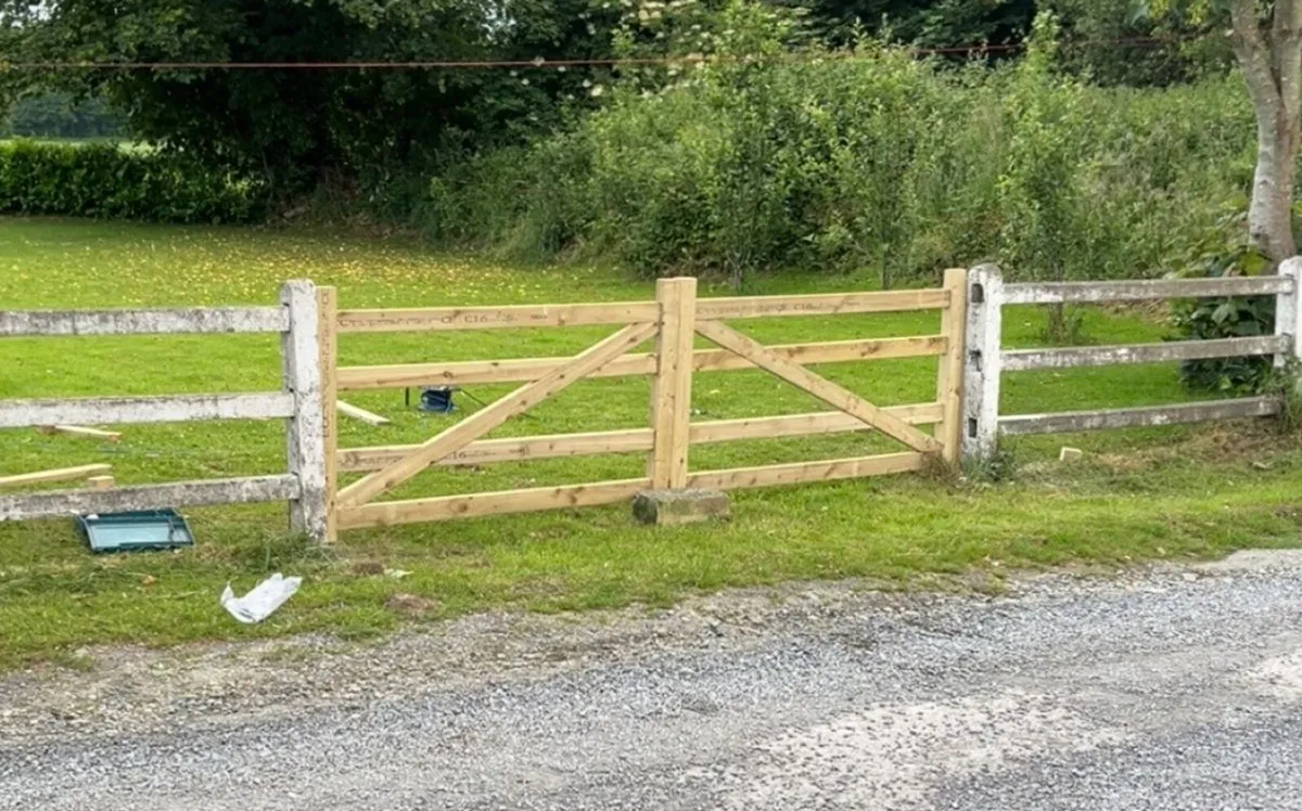 Timber Gates - Image 2