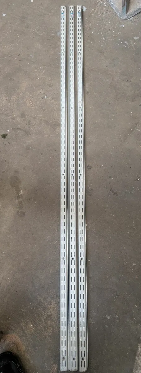 Shelf brackets rails - Image 2