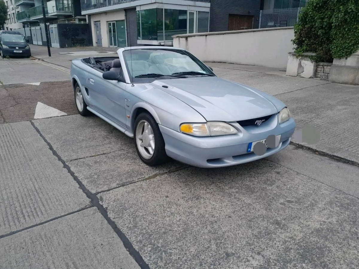 1995 mustang conv - Image 3