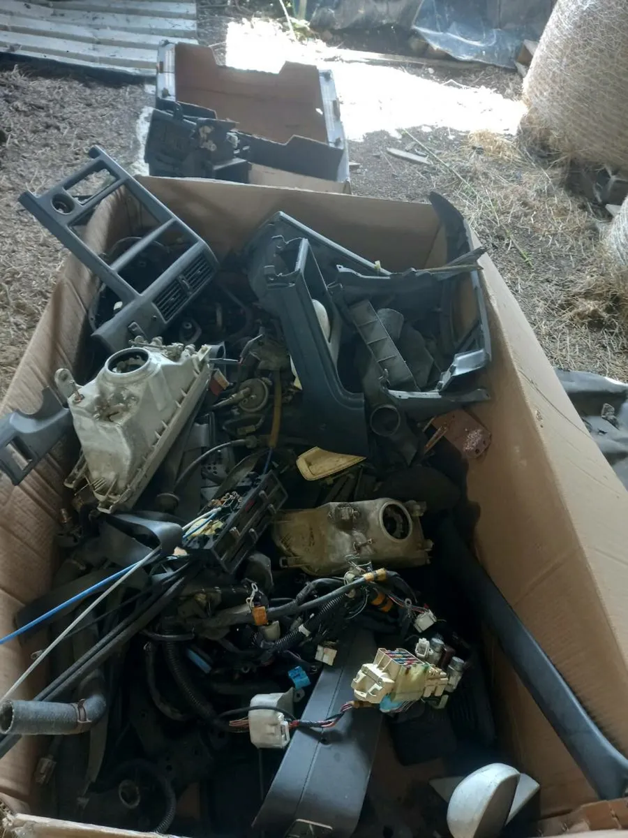 4age 16 valve gti twincam bits - Image 1