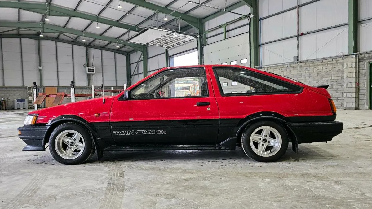 Toyota Corolla Ae86 Twincam - Image 2