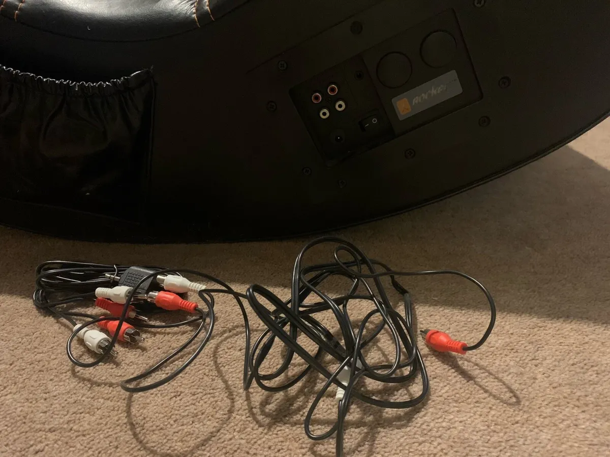 Gaming chair - Image 4