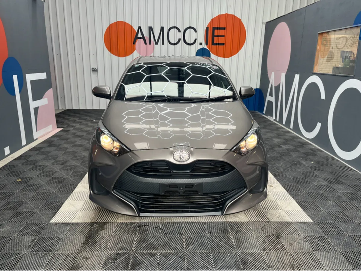 Toyota Yaris ONLY €16950 YARIS AUTOMATIC 1.0 PETRO - Image 2
