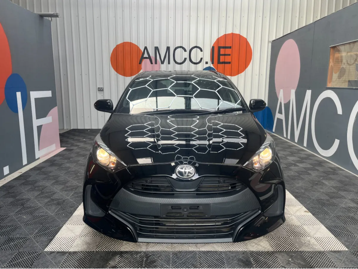 Toyota Yaris ONLY €15950 YARIS AUTOMATIC 1.0 PETRO - Image 2