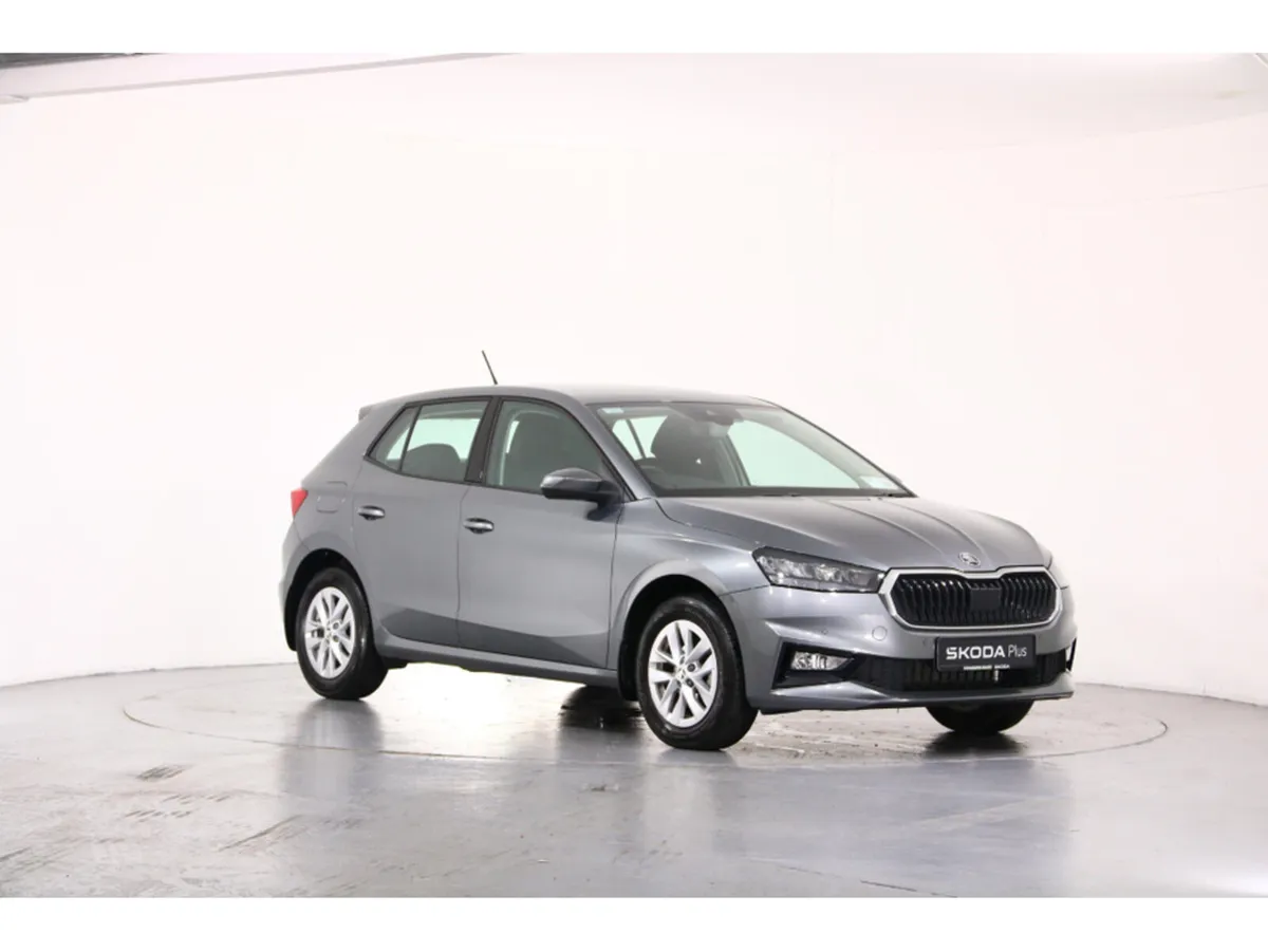 Skoda Fabia SEL 1.0 TSI 95BHP - Image 3
