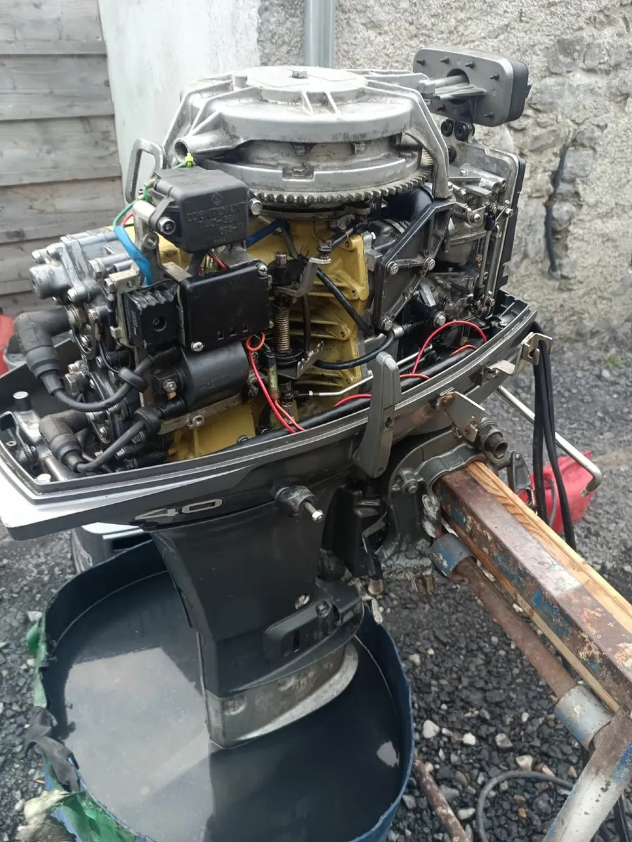 Mariner 40 hp 2 stroke - Image 4
