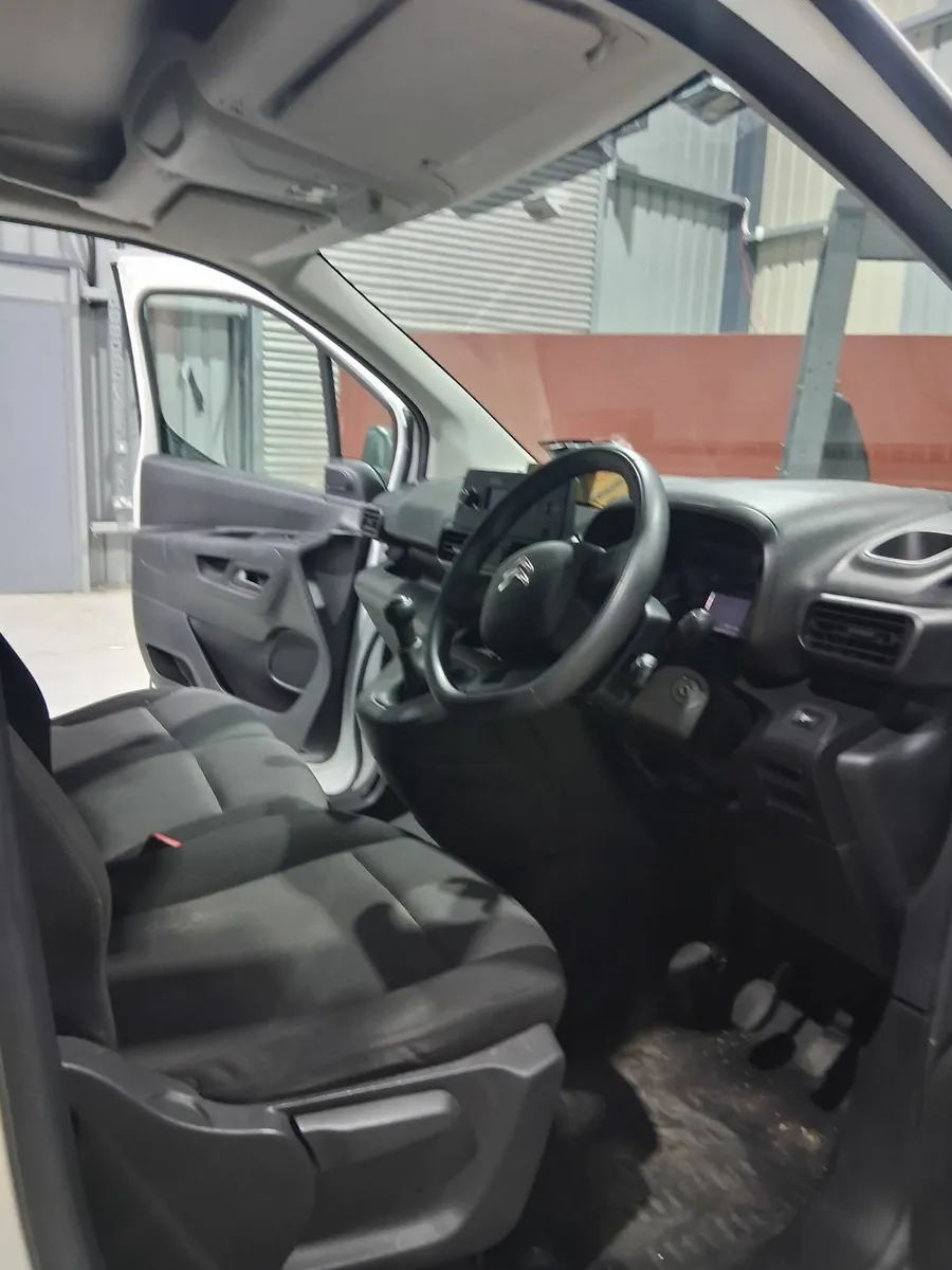 Citroen Berlingo 2021 - Image 1