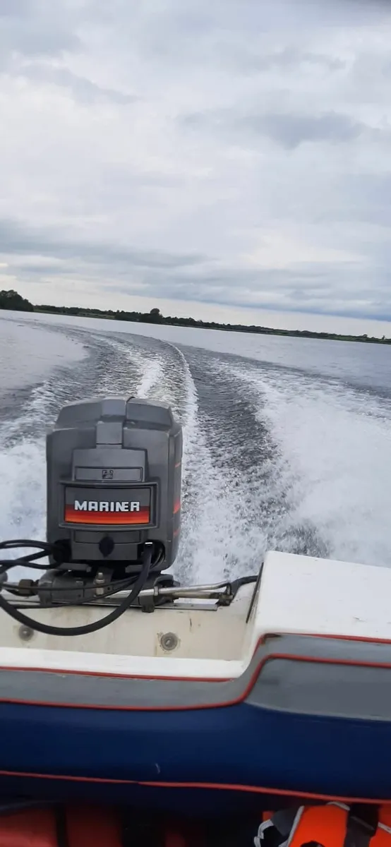 Speed boat Carrera 60 Hp  with trailer and engine - Image 3