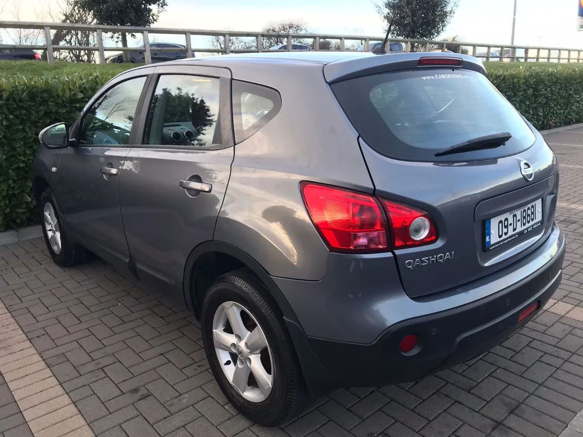 NISSAN QASHQAI 1.6 PETROL SE MODEL - Image 4