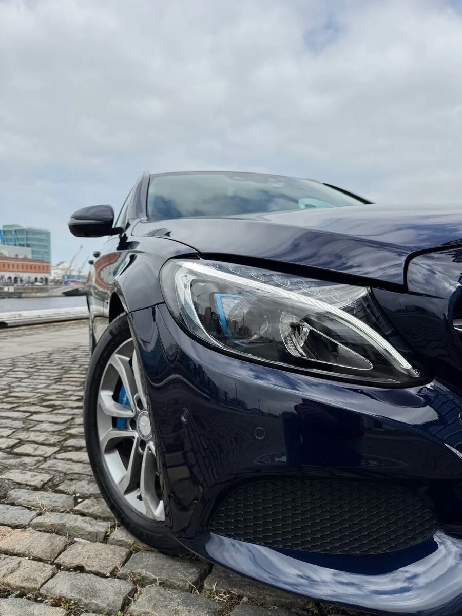 Mercedes-Benz C350e - Image 4